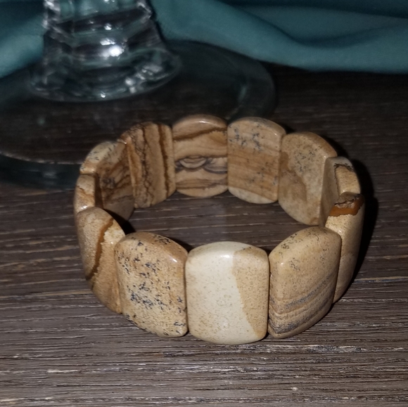 New Picture Jasper strech bracelet - Picture 2 of 7